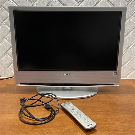 Sony 23" LCD TV with Remote & HDMI Cable - 120V-240V