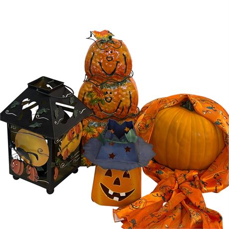 Metal Halloween Tealight Holders with Pumpkin Scarf and Large Pumpkin