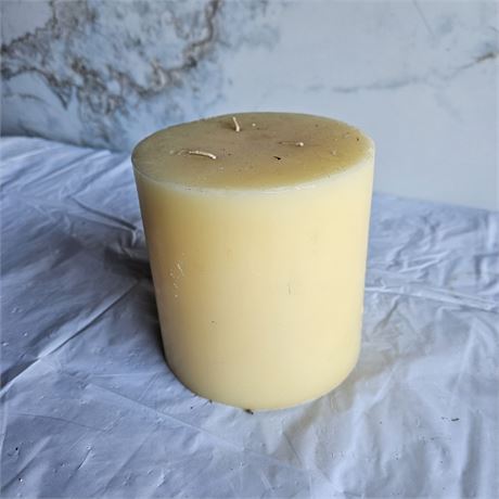 Pillar candle.