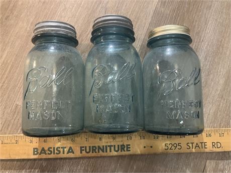 1923 -1933  Three Blue Aqua Ball Perfect Mason Jar