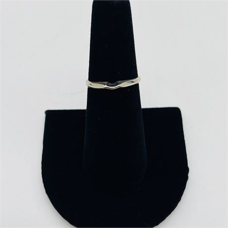 14K White Gold Size 6 Ring