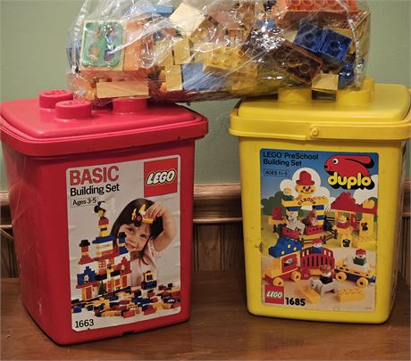 1989 LEGO Bucket Set #1663 & 1987 RARE Duplo Bucket Set #1685