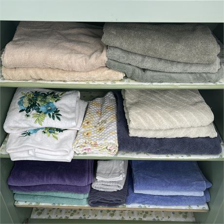 Variety of Towels - Cabinet Cleanout