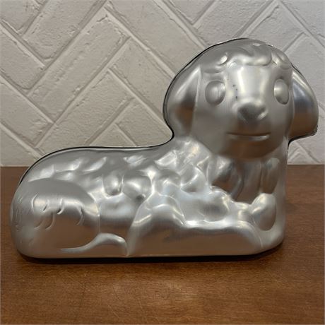 Vtg Wilton 3D Lamb Aluminum Cake Pan