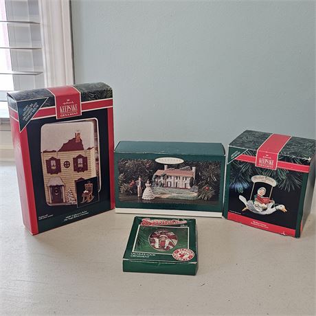 (4) Hallmark Keepsake Ornaments in Original Boxes Lot 6