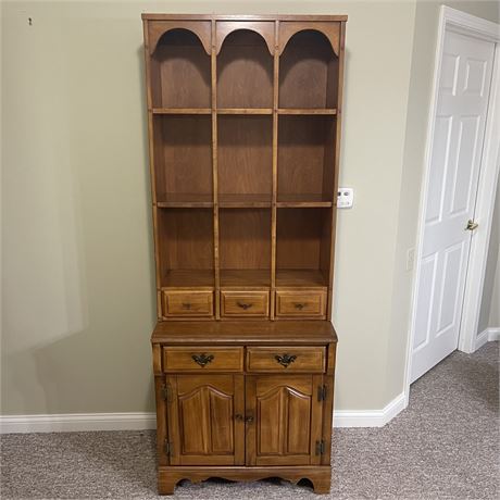 Freestanding Cabinet with Hutch Top Display Shelves