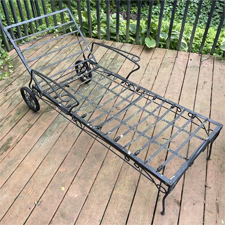 Metal Strap Chaise Lounge on Wheels (no cushion)