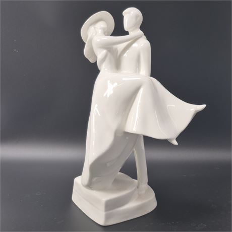 Royal Daulton "Over the Threshold"