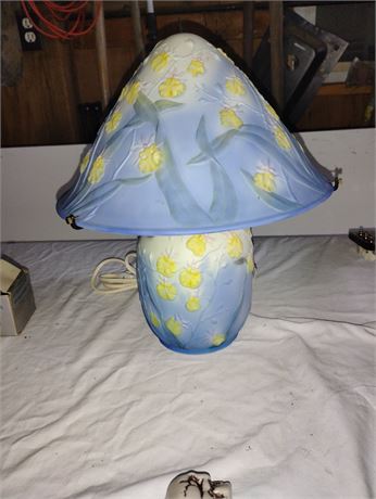 Table lamp