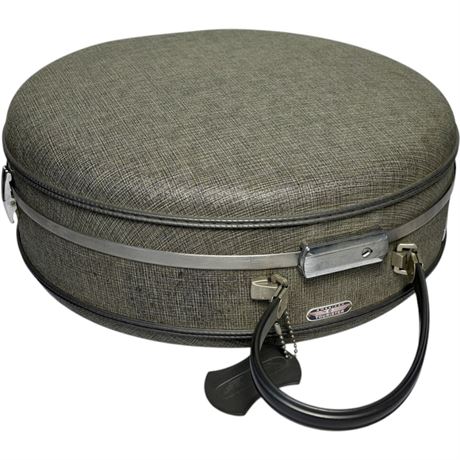 Vtg American Tourist Hard Sided Train Case