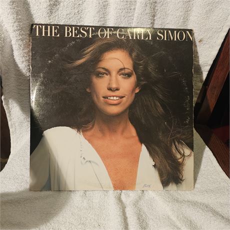 Vinyl LP record titled "The Best of Carly Simon," released in 1975 by Elektra R