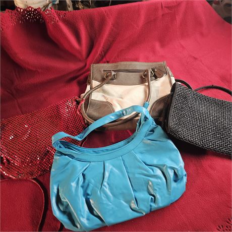 St. John's Bay handbag / Collection of various handbags.