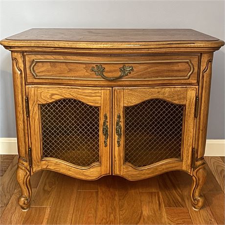 Thomasville French Style Nightstand