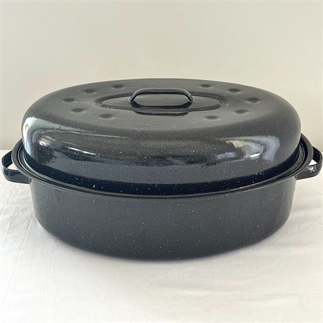 Covered Granite Ware Roaster