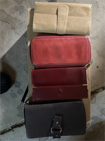 Wallets (4)