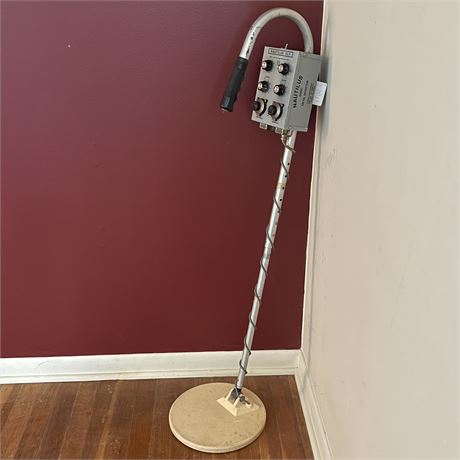 Nautilus VLF D.M.C. Adjustable Height Metal Detector
