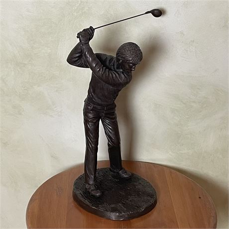 Large Jeanne Rhynart Limited Edition 8/250 "Backswing" 17in Golfer Sculpture