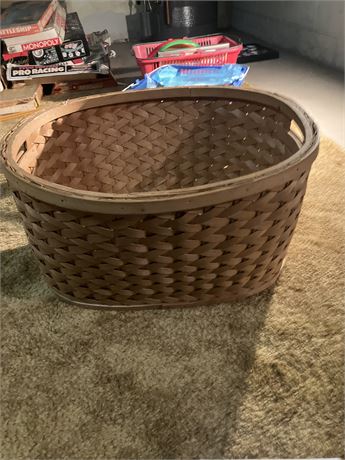 Oval-shaped woven basket