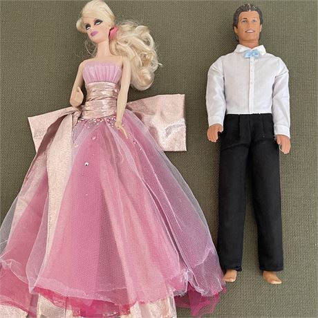 Vtg Mattel Holiday Special Edition Barbie Doll & Ken Doll
