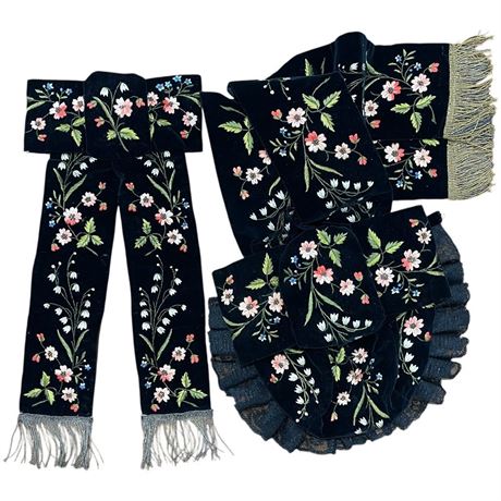 Vintage Embroidered Velvet Clothing Accessories