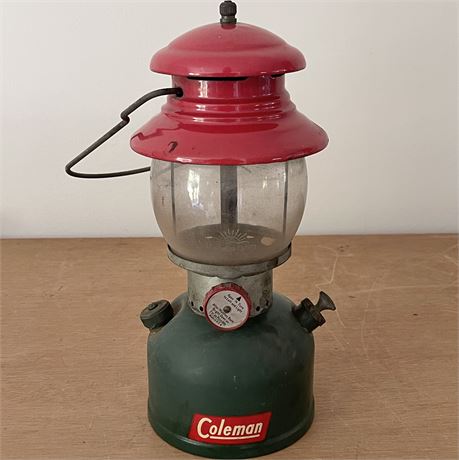 Vtg Coleman Propane Lantern