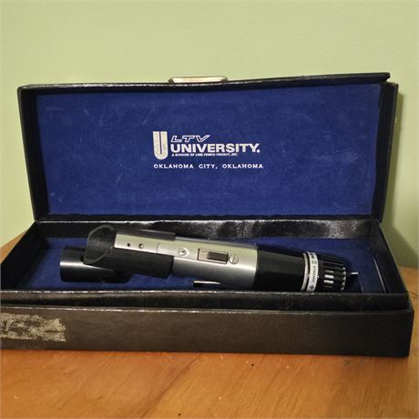 LTV University Microphone in case with no cord