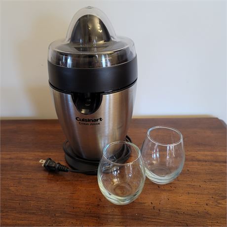 Cuisinart Citrus Juicer and Juice Cups