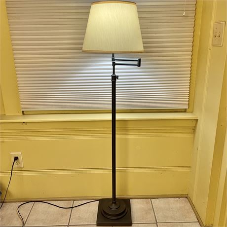 Metal Swing Arm Adjustable Height Floor Lamp