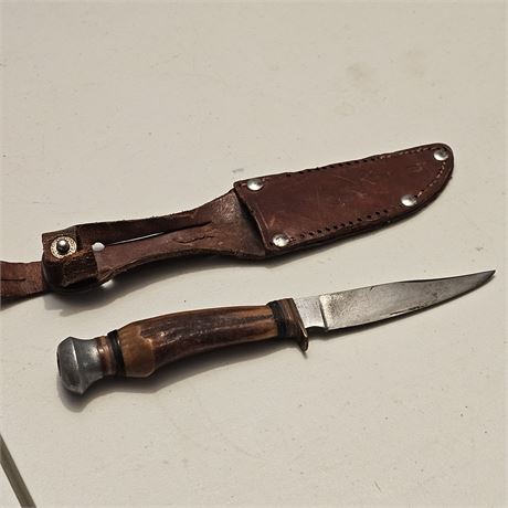 Fxed-blade knife, with the markings "SOLINGEN GERMANY