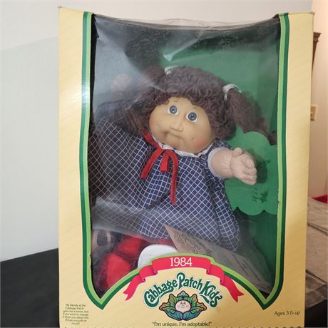 1985 Cabbage Patch Kids Doll ~Blue Eyes/Brown Hair