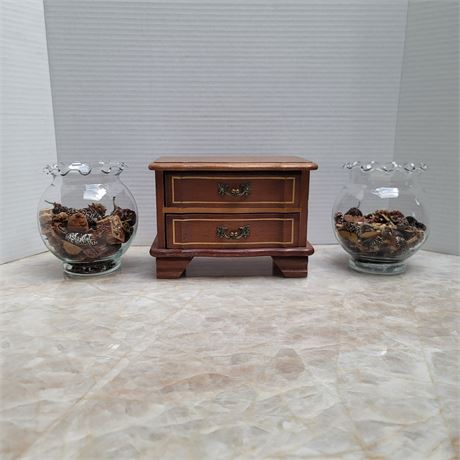 Music Box and Vase Decor