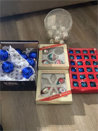 5 boxes assorted multicolor ornaments