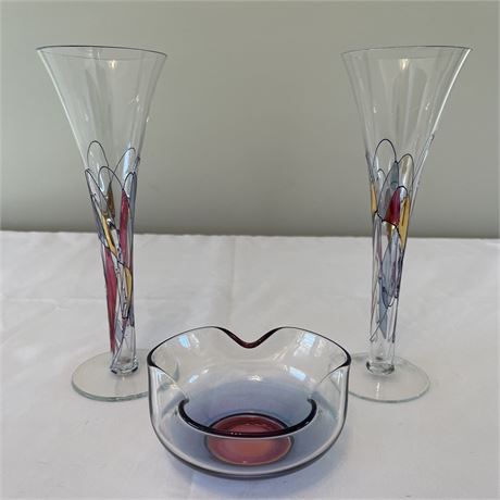 Helios Hollow Stemmed Champagne Flutes w/ Coordinated Irredescent Glass Bowl