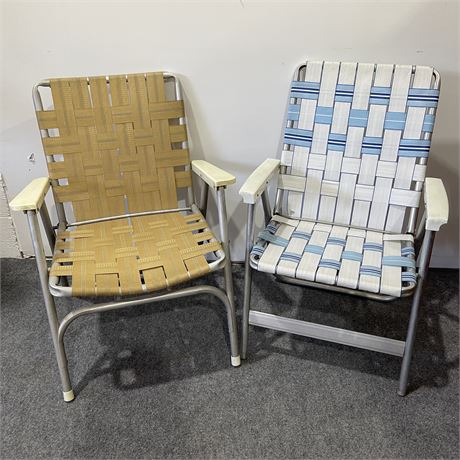 Set of 2 Vintage Aluminum Lawn Chairs