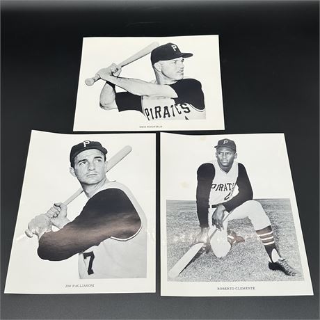Pittsburgh Pirates Photographs - Robert Clemente, Jim Pagliaroni, Dick Schofield