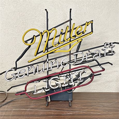 Vtg Miller Light Genuine Draft Gas Glass Tube Lighted Bar Sign