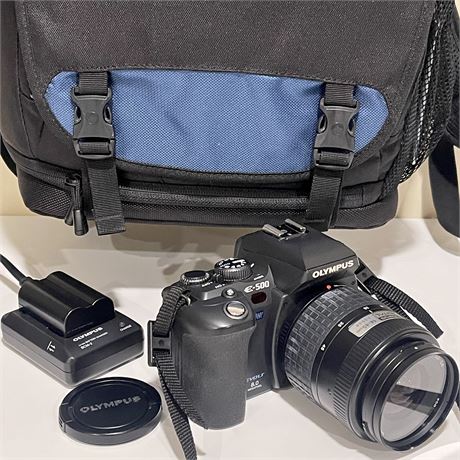 Olympus Evolt E-500 DSLR Camera w/ 14-45mm Lens & Battery, Charger, Camera Bag