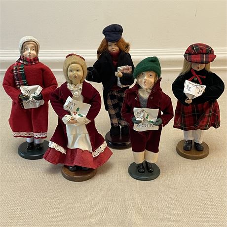 (5) Vtg Byers'-Choice-Style Caroler Figurines