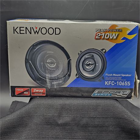 *NIB* Kenwood 4"  Flush Mount 2-Way Speakers 210W