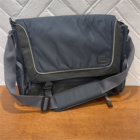 Belkin Laptop Bag