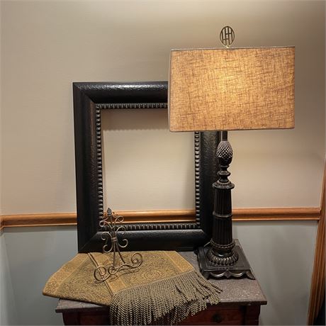 Coordinated Lot with Table Lamp, Old Picture Frame, Table Runner & Picture Stand