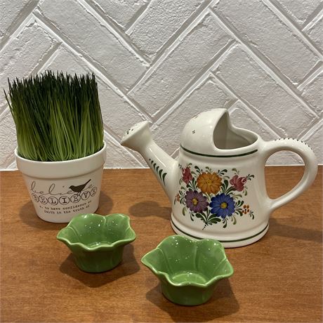 Gardener Decor Lot w/ a Vtg Functioning Hand Painted Ceramic Watering Can