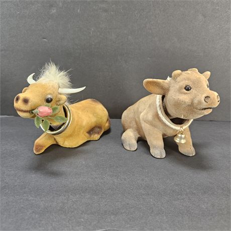 Vintage Flocked Bobblehead Bulls