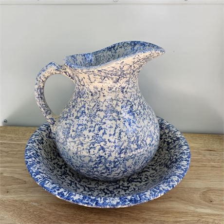 Roseville vintage pottery wash set~pitcher & bowl