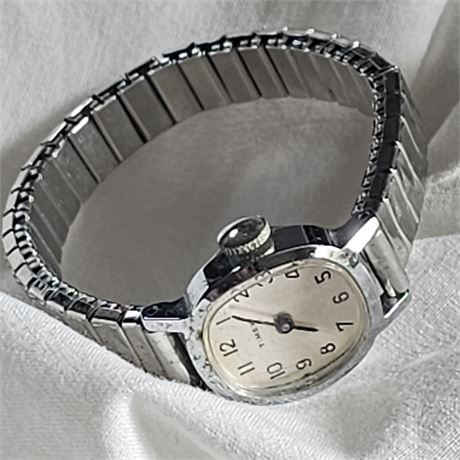 Ladies Timex Wrist Watch