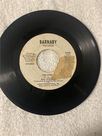 45 RPM vinyl single of Ray Stevens' song "The Streak," released in 1974 on Barna