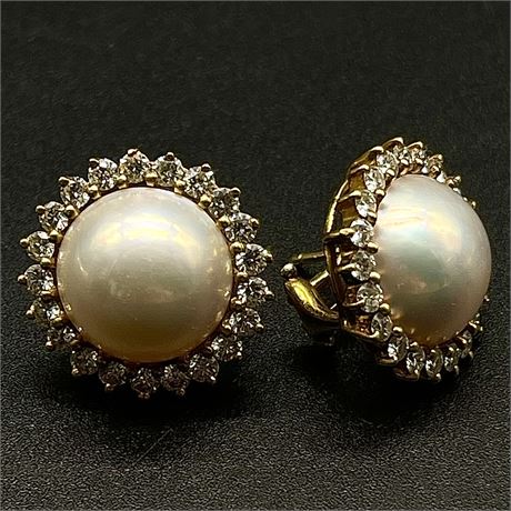 Pearl and Diamond 18K Gold Diamond Halo Earrings