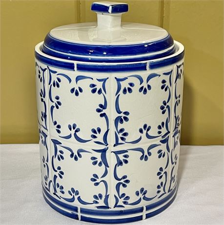 Vtg Oriental Hand-Painted Cardinal Inc. Lidded Container