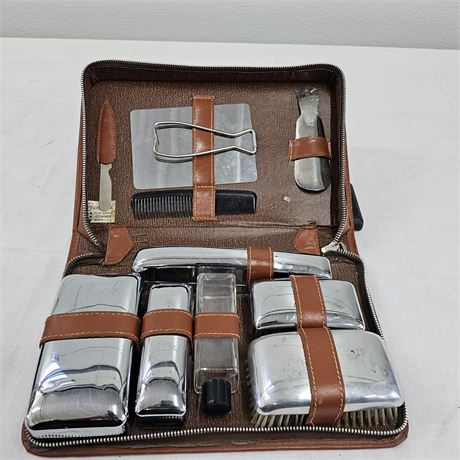 Vintage Travel Grooming Kit