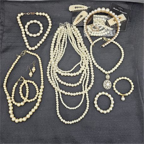 Pearl Fashion Jewelry Lot